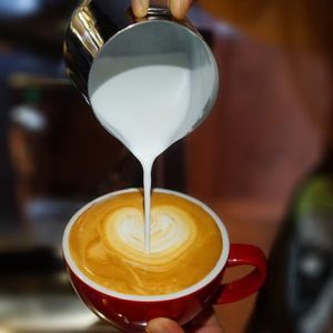 Ca đánh sữa latte art mũi nhọn Time More 600ml inox 304